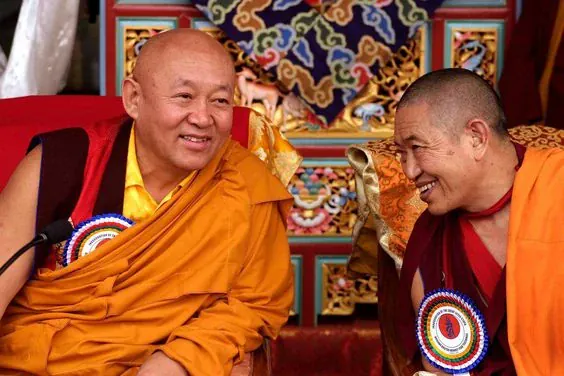 Garchen Rinpoche junto a Chetsang Rinpoche