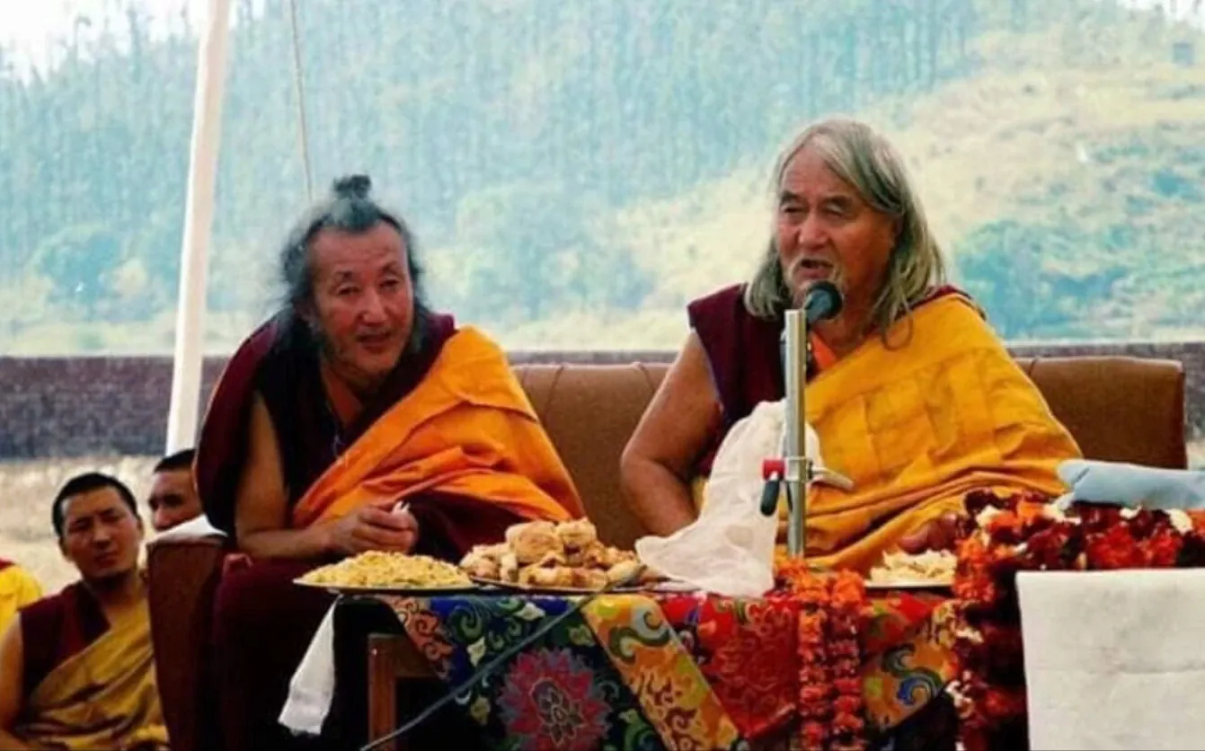 Nubpa junto a Drubwang Rinpoche